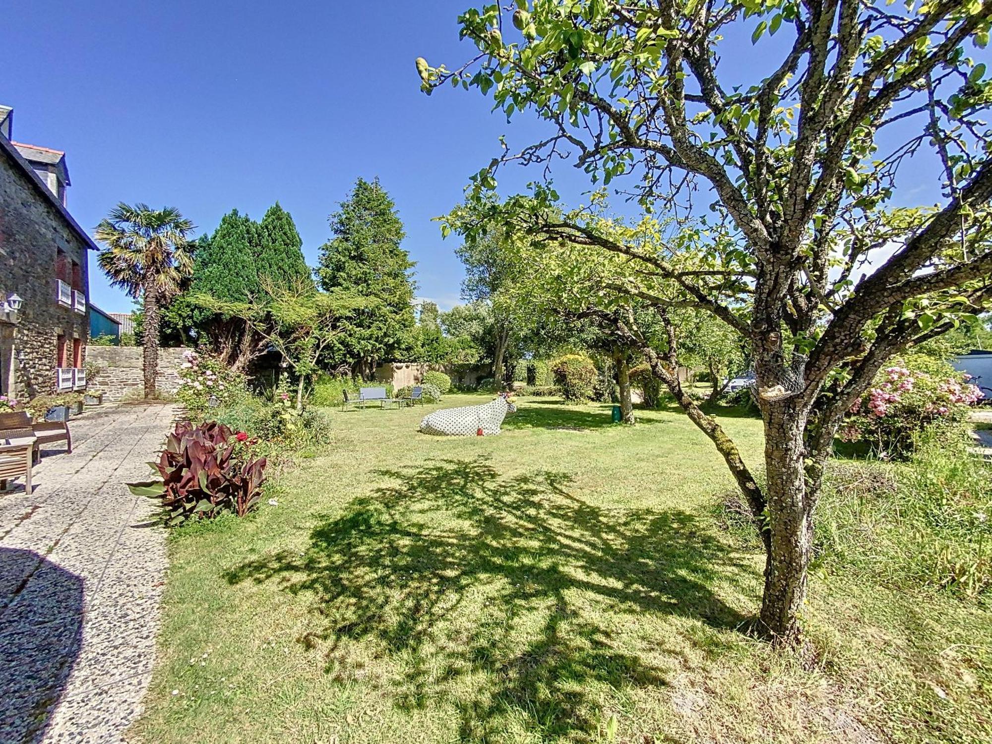 Gite Le Lac Cherrueix Exterior foto